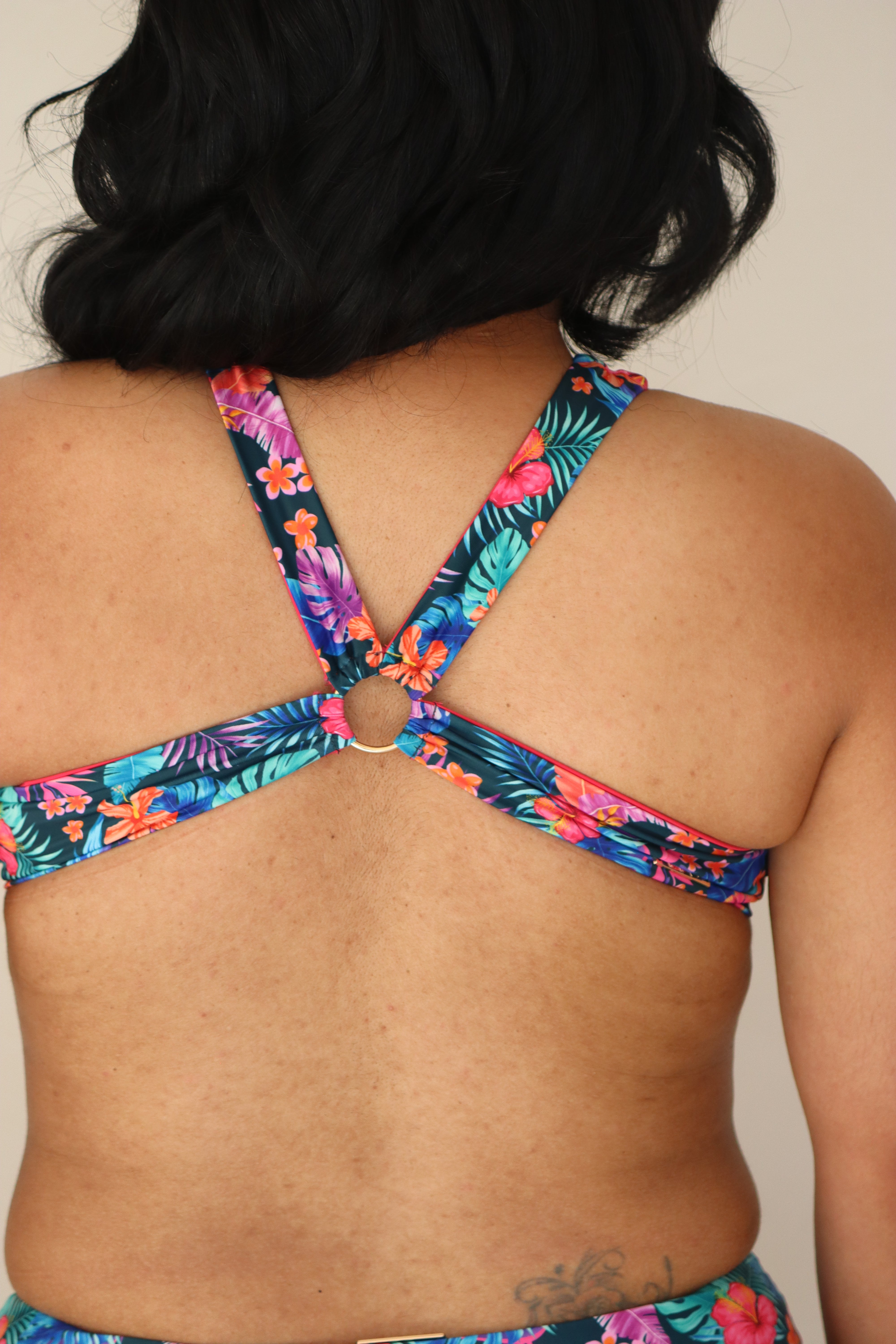 LOLA Top - Isla
