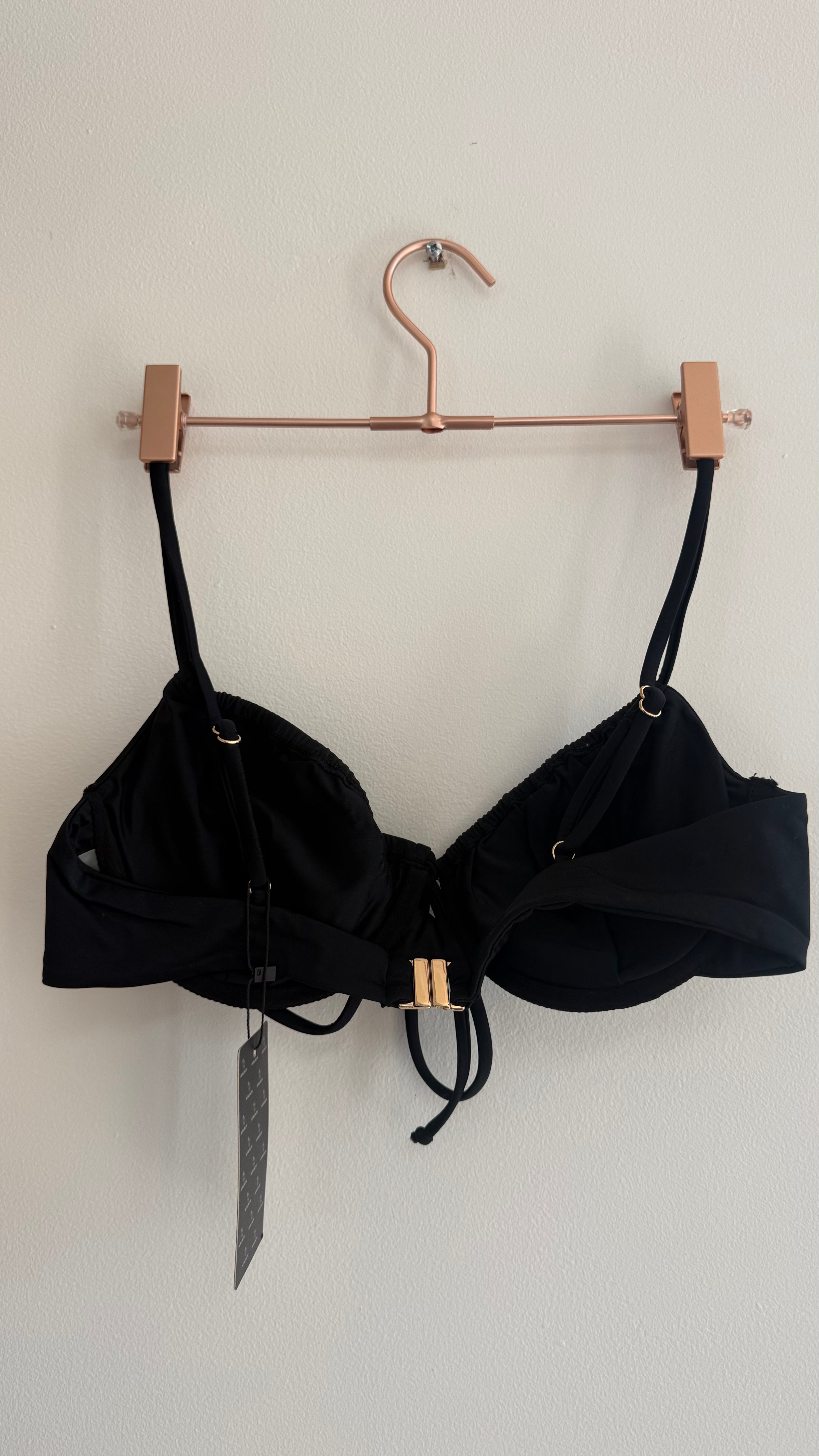 TULA TOP - Black SAMPLE TOPS