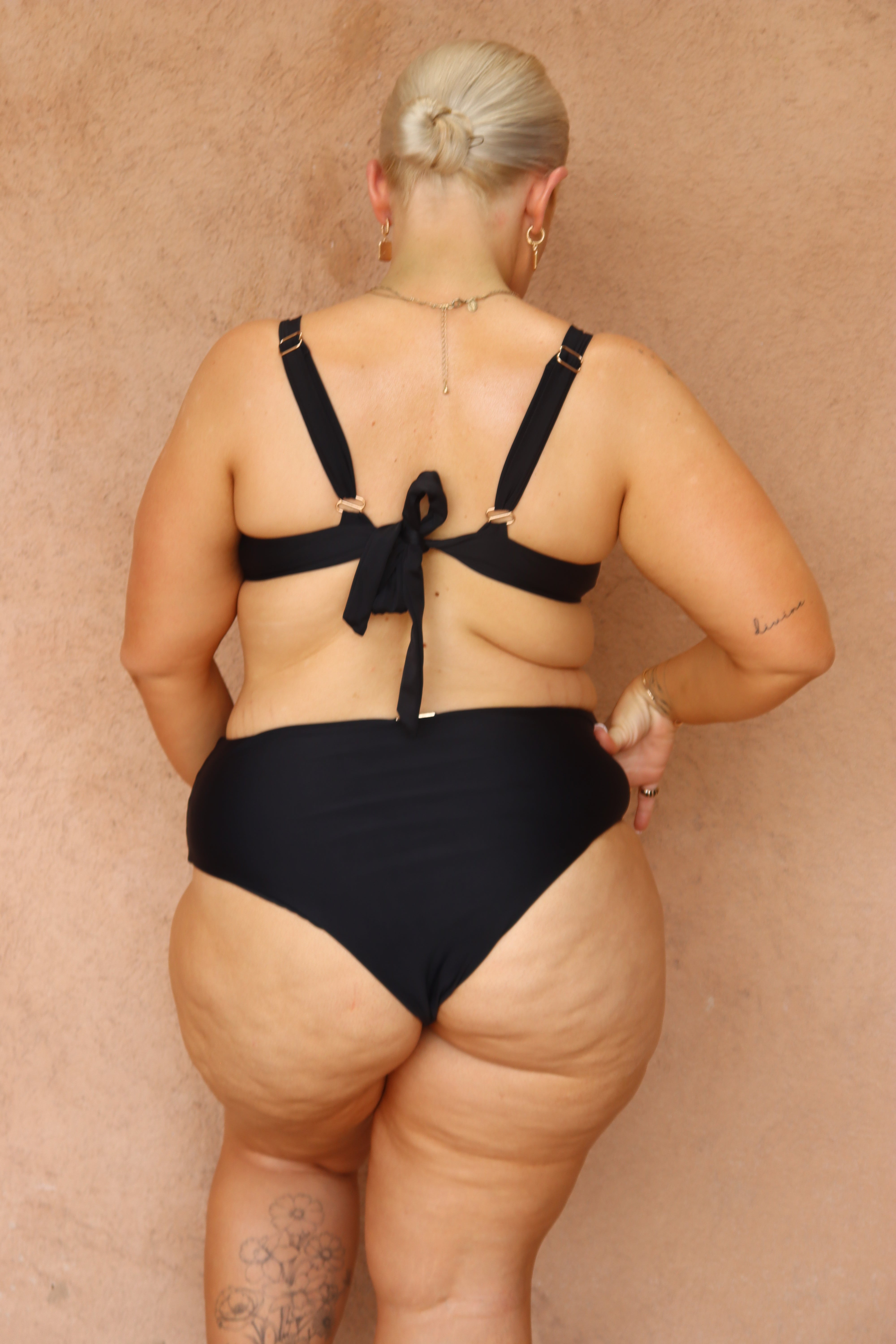 Tula Bottoms - Cheeky Cut Black