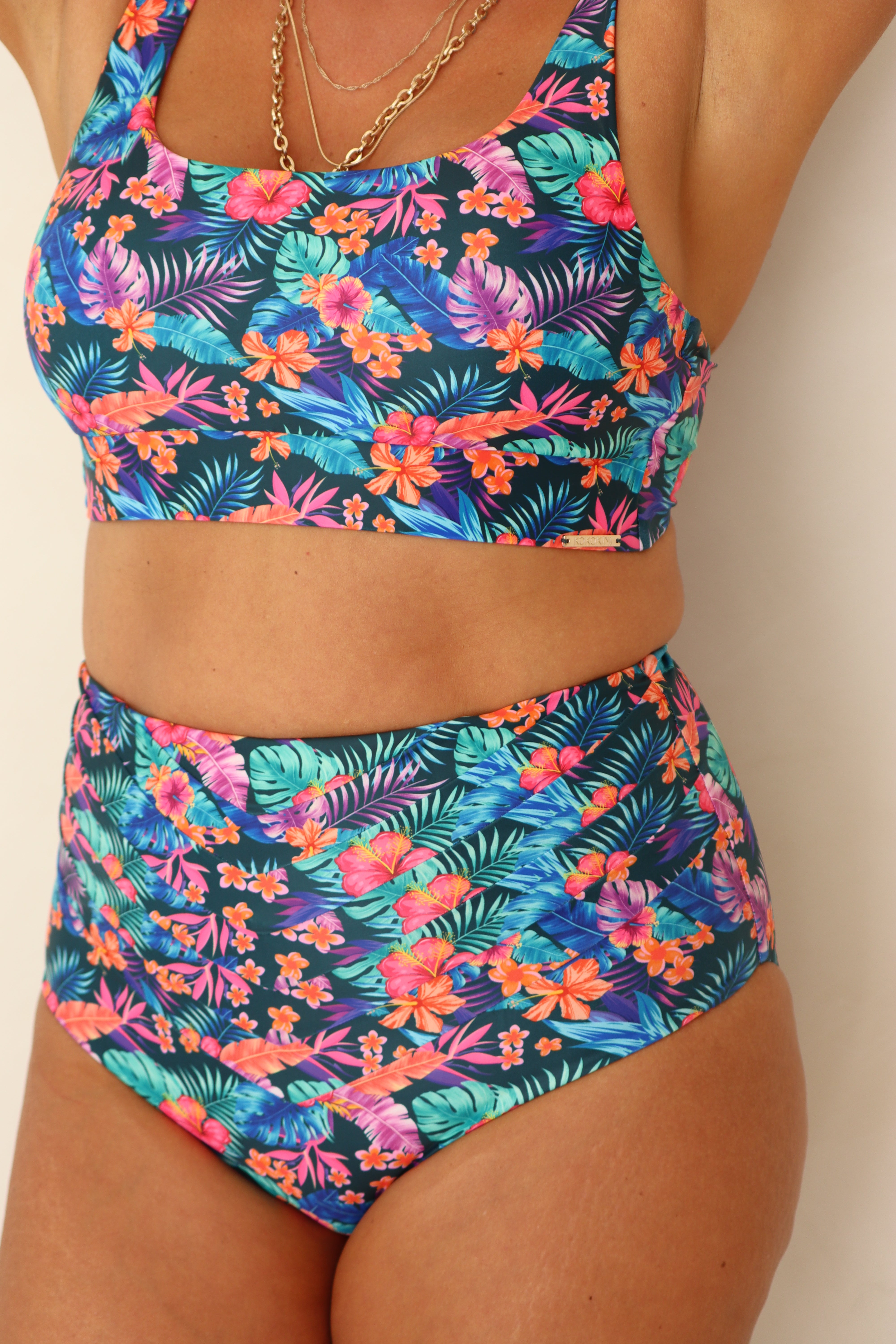 DAISY Top - Isla