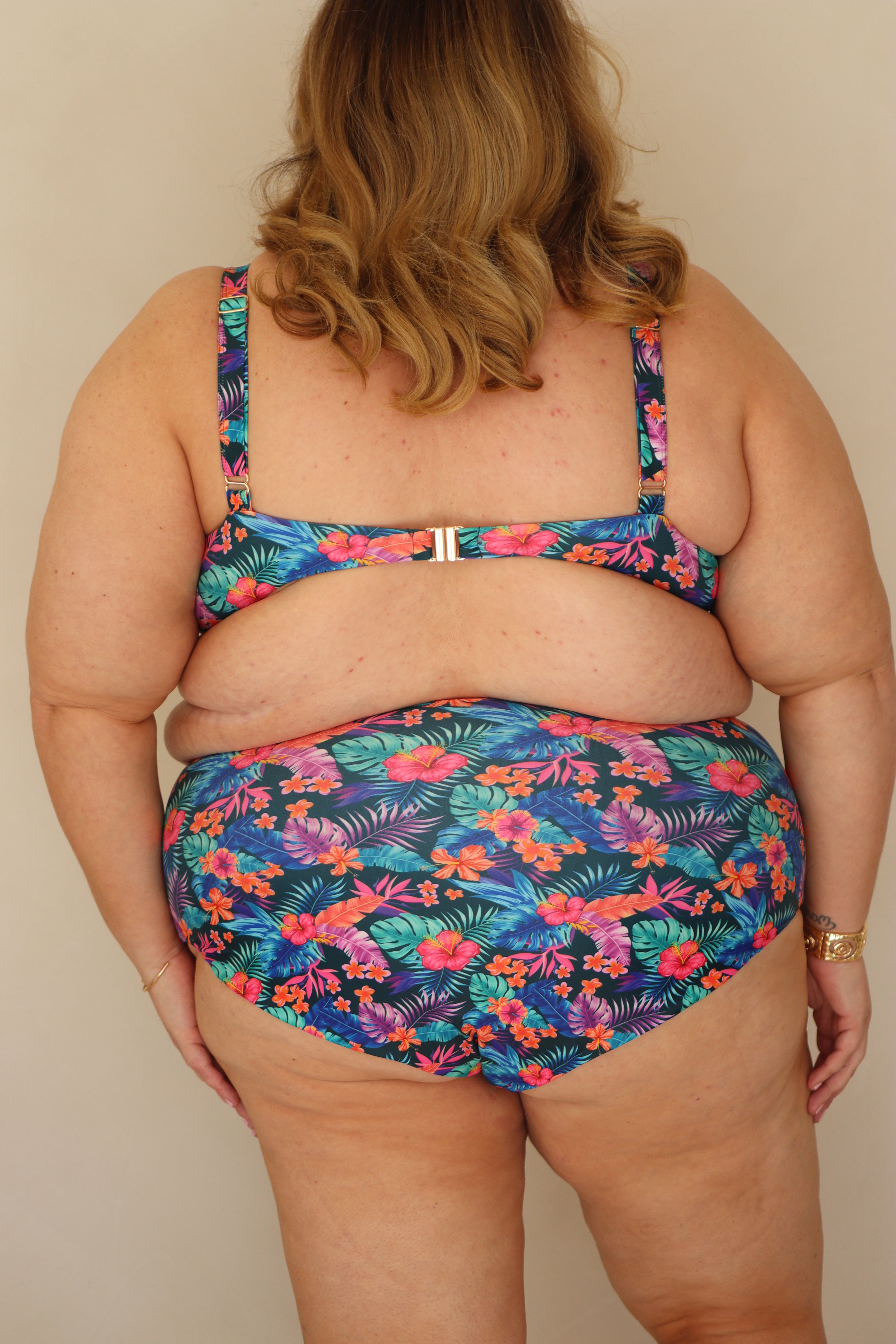 DAISY Top - Isla